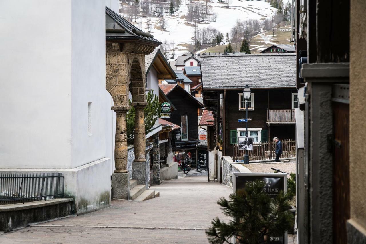 Weisses Roessli Hotell Leukerbad Exteriör bild