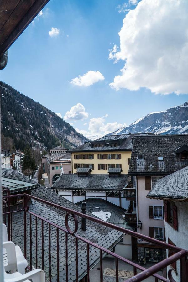 Weisses Roessli Hotell Leukerbad Exteriör bild